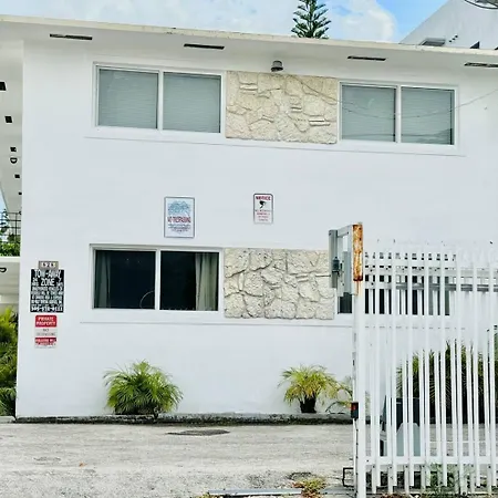 Stunning Miami Escape Near Beach Pet Friendly Exterior photo