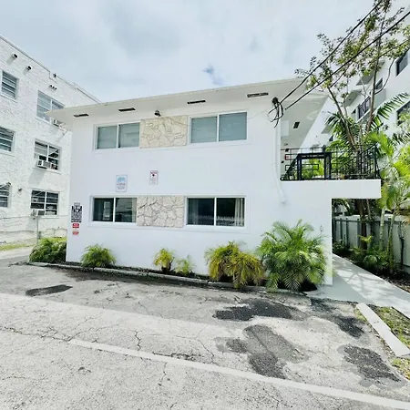 Stunning Miami Escape Near Beach Pet Friendly Exterior photo