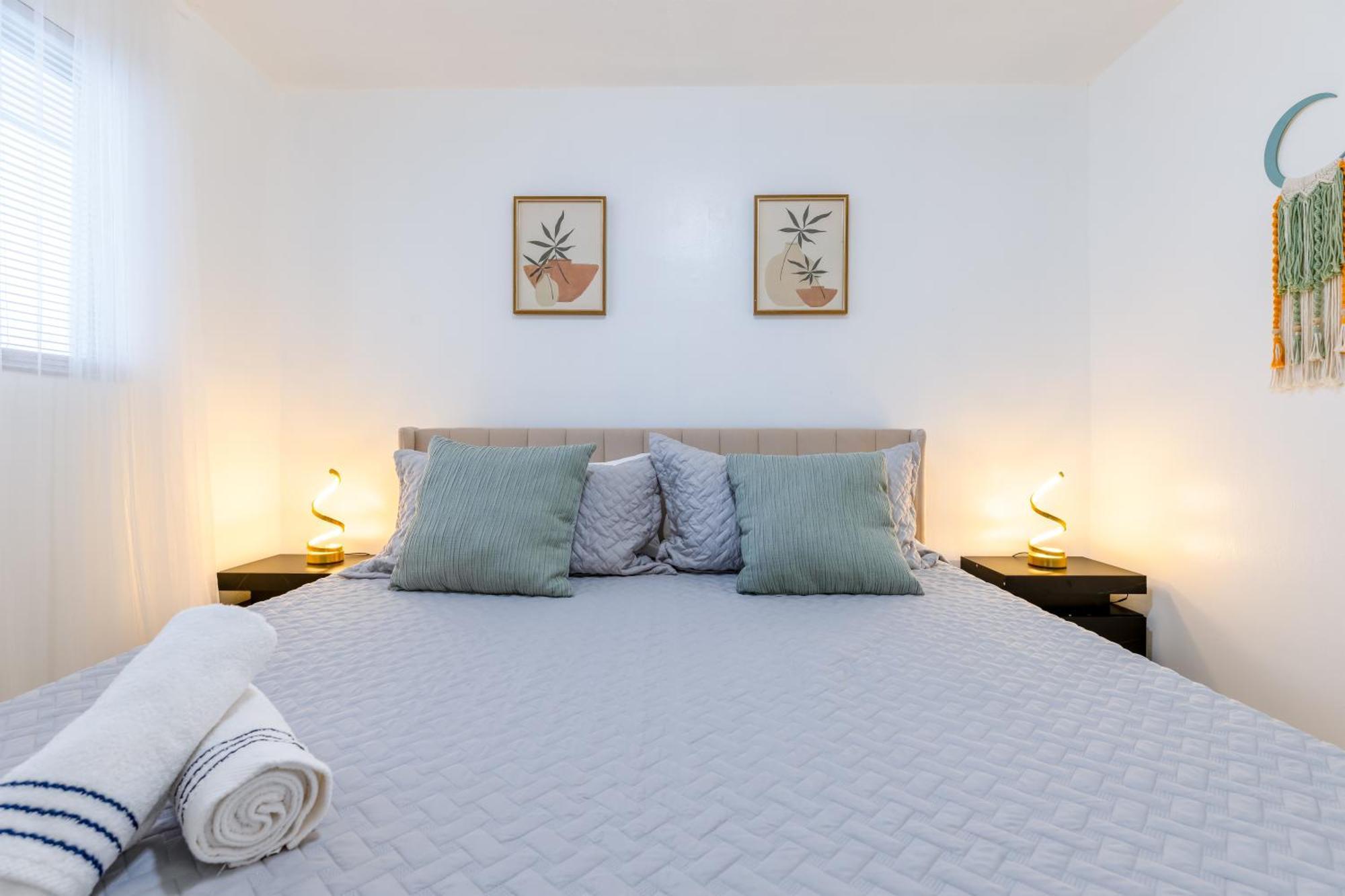 Apartment Stunning Escape Near Pet Friendly Miami